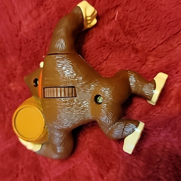 2022 McDonald's Nintendo Super Mario Bros. DONKEY KONG 3" Toy Figure Gorilla - Picture 3 of 5